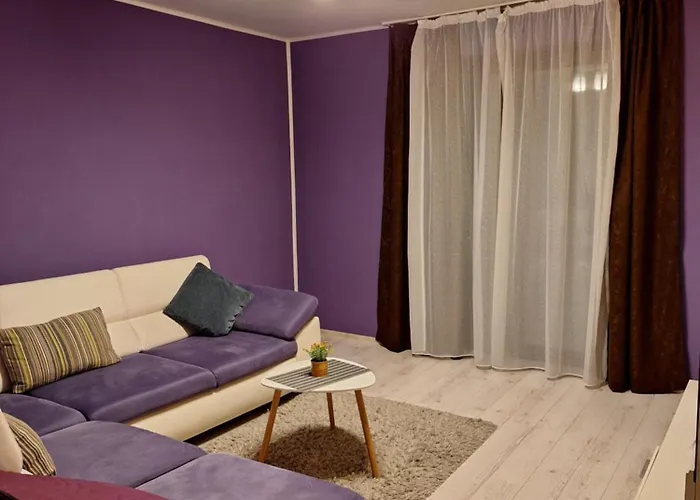Coral Apartment